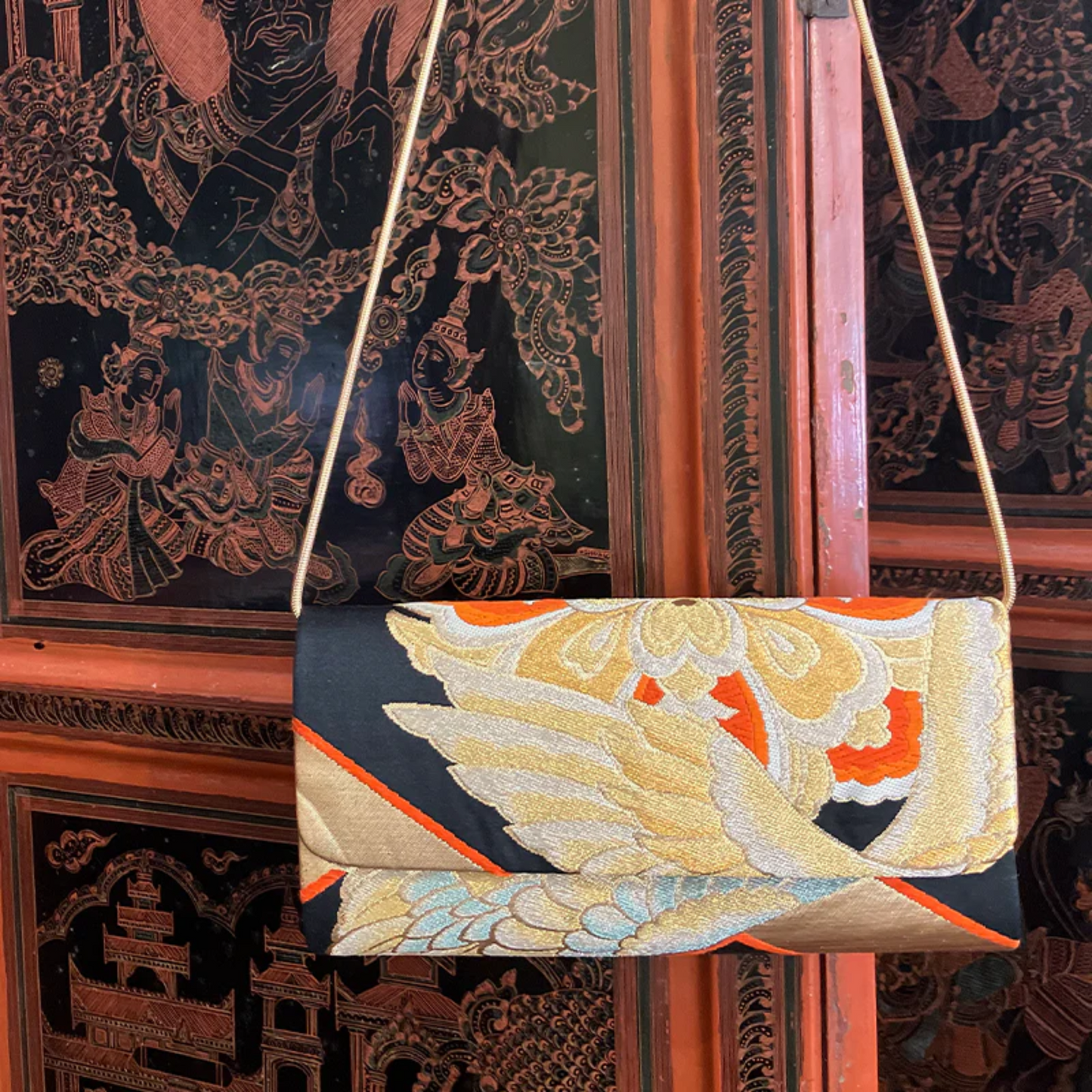 shoulder bag