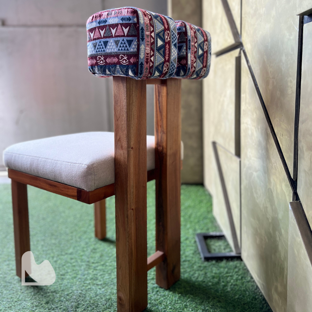 Tatag Chair