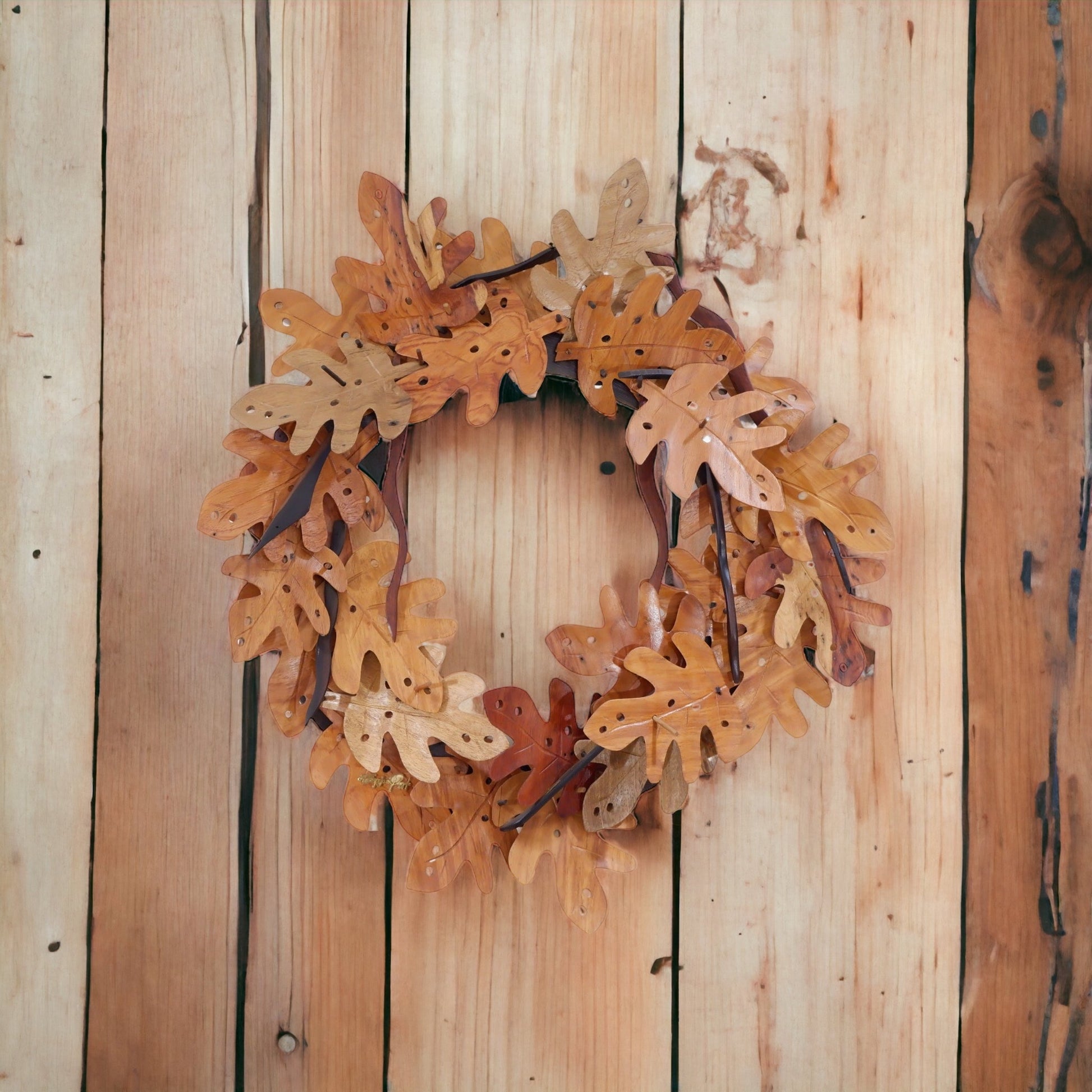 Pinggoy Wood Wreath