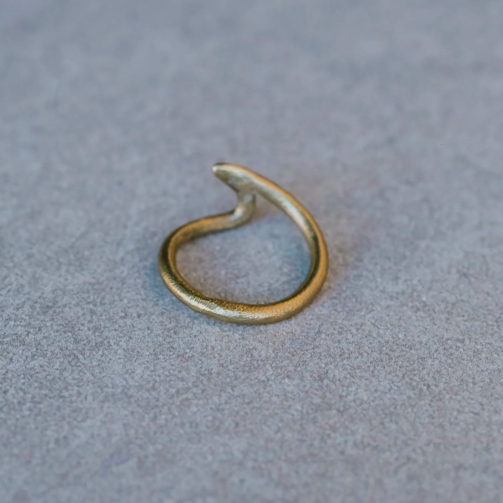 Minimal Wave Ring (Sea Ocean)
