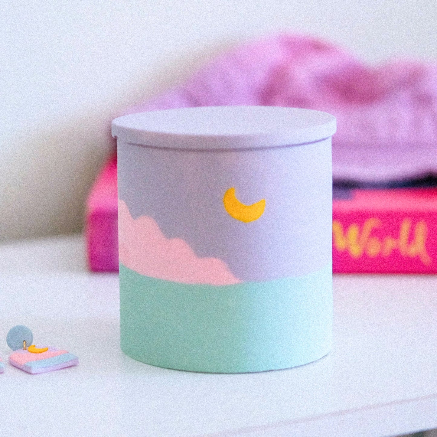 Minimal Candles