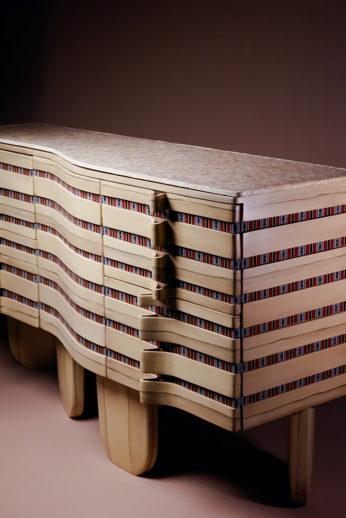 Alon Cabinet