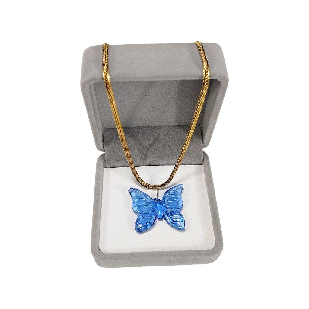 Plain Stripe Mini Butterfly Pendant 18k Gold Necklace