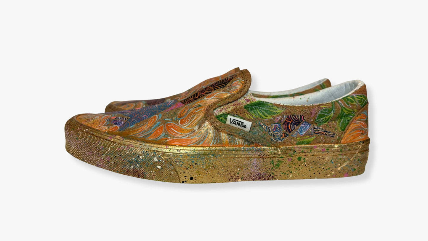 UNWALL AUCTION | Cats and Chrysanthemums by Monica Castillo