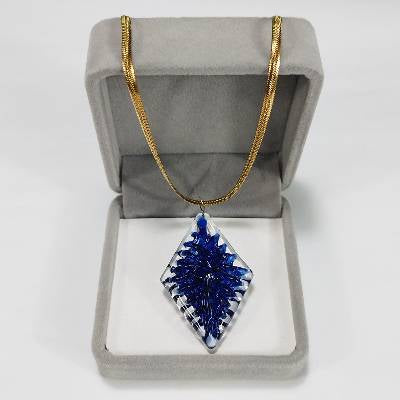 Diamond Crochet Glass Pendant Necklace 18k Gold Chain Jewelry Box