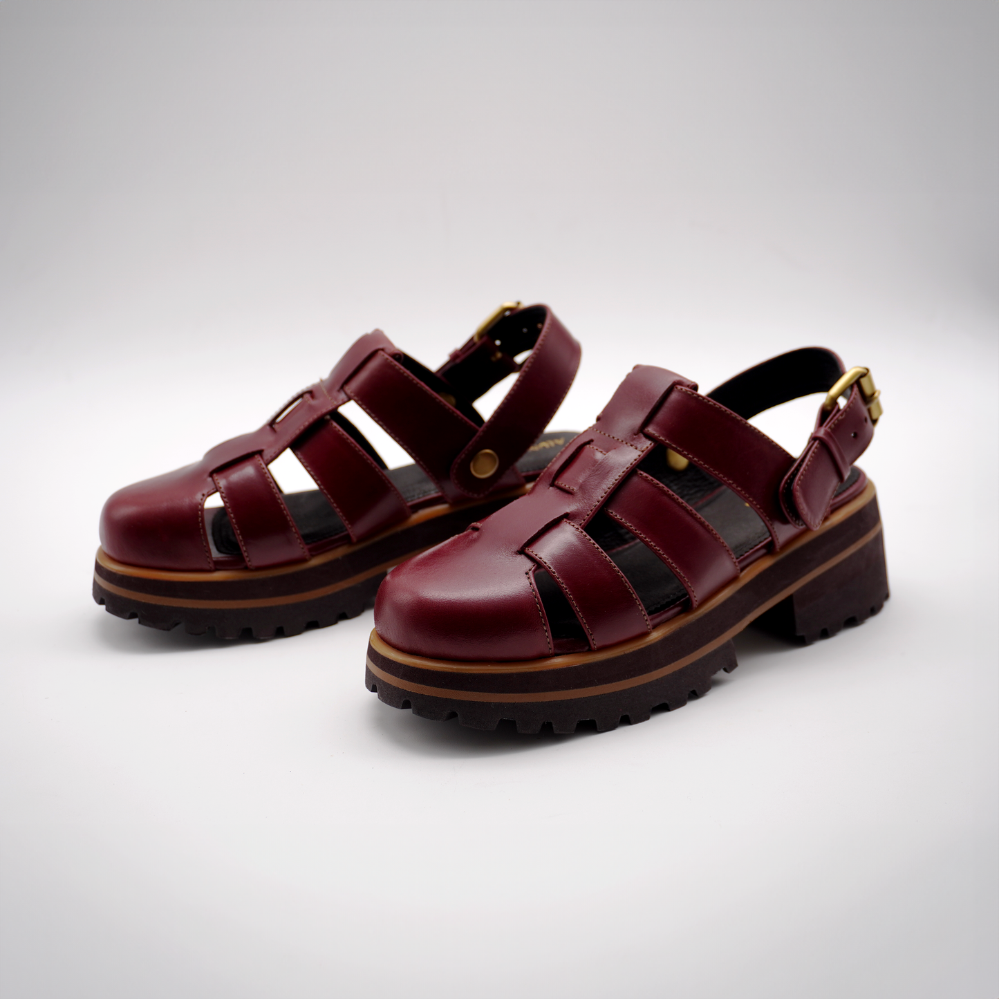 Evy Fisherman Mules 2.0 (Wine Red)