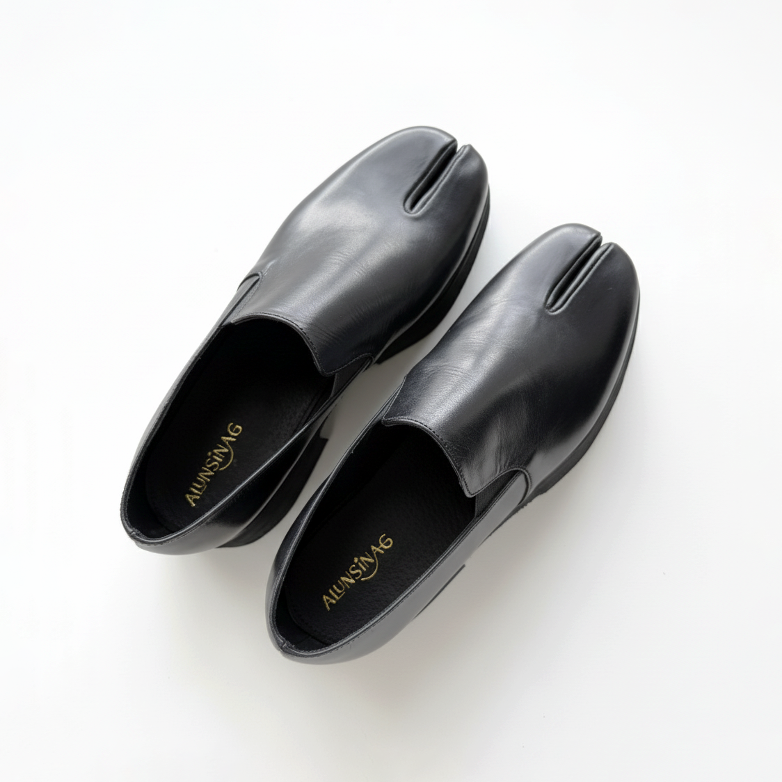 Luna Split-Toe (Pre-order)