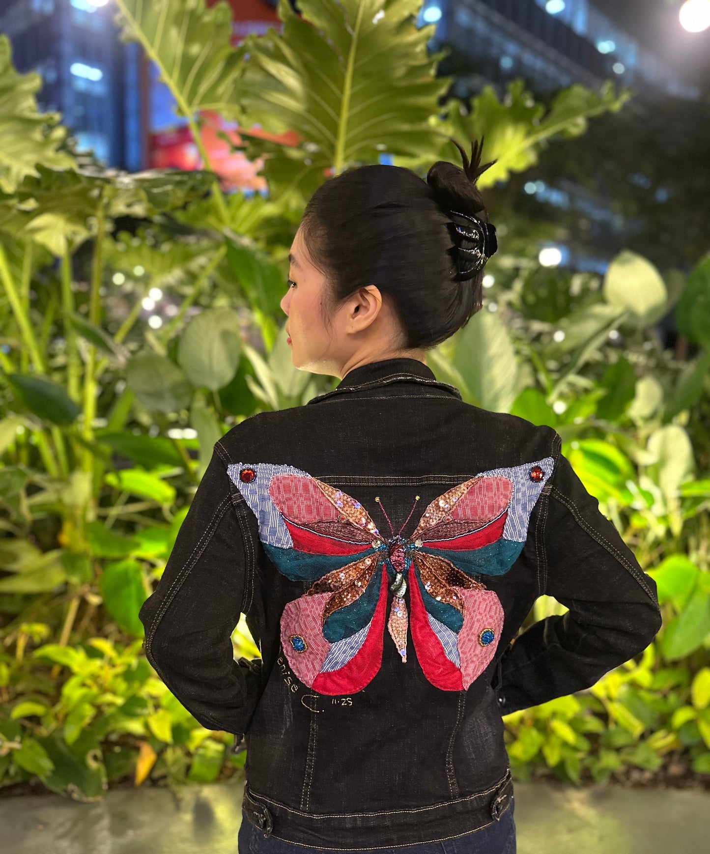 UNWALL AUCTION | Mariposa by Denise C.