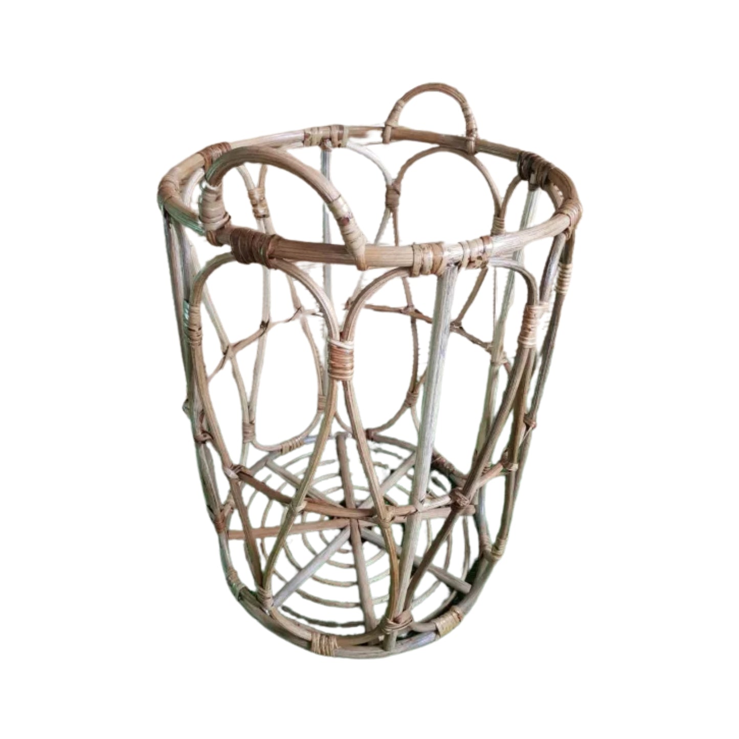 rattan laundry basket 