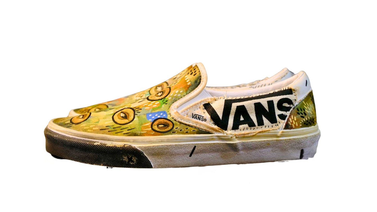 UNWALL AUCTION | Stares by Reen Barrera