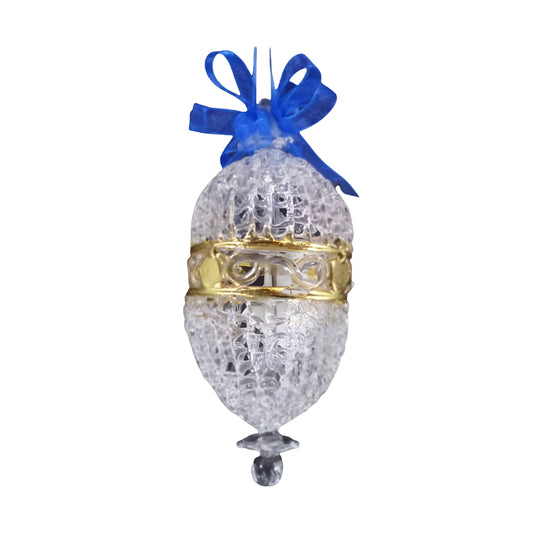 Crochet Glass Christmas Ornaments with Gold Leafing
