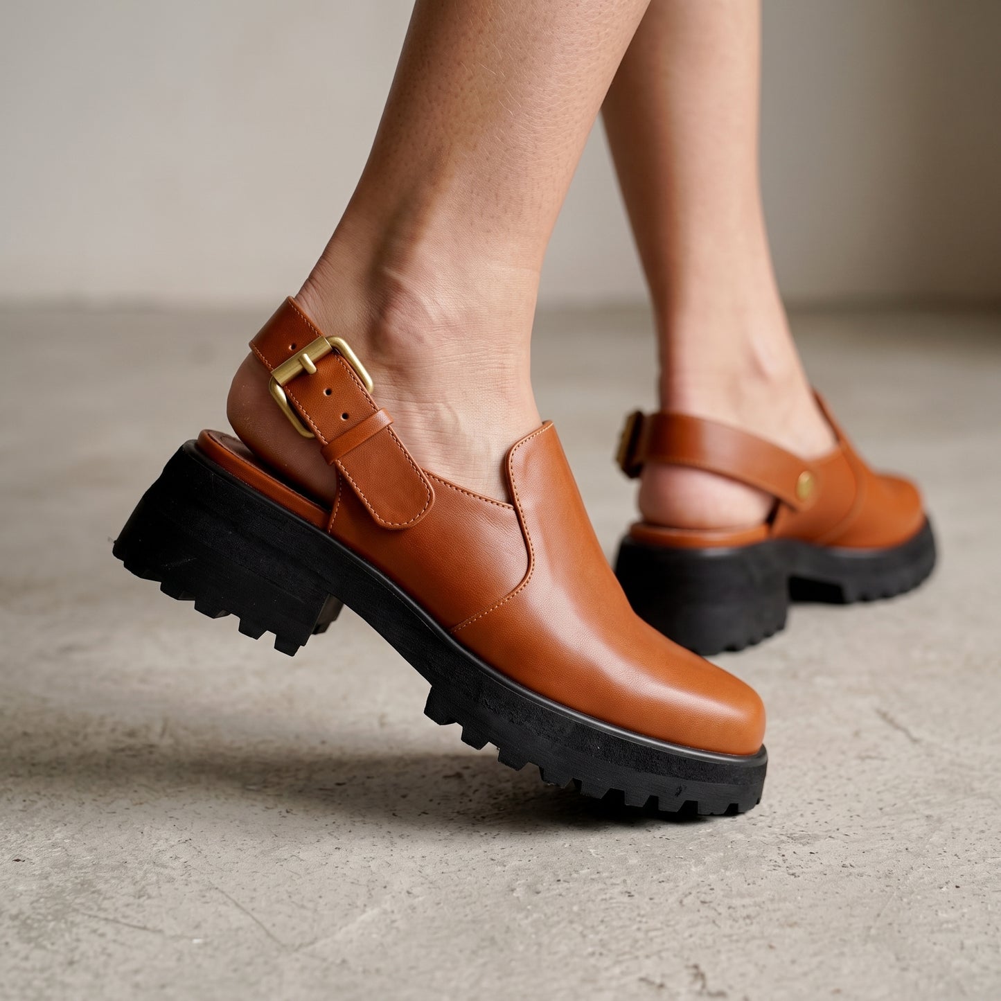 Pya Mules (Tan)